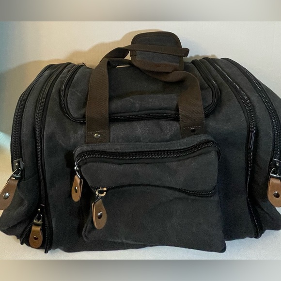 Other - Men’s Black Canvas Expandable Duffel Bag